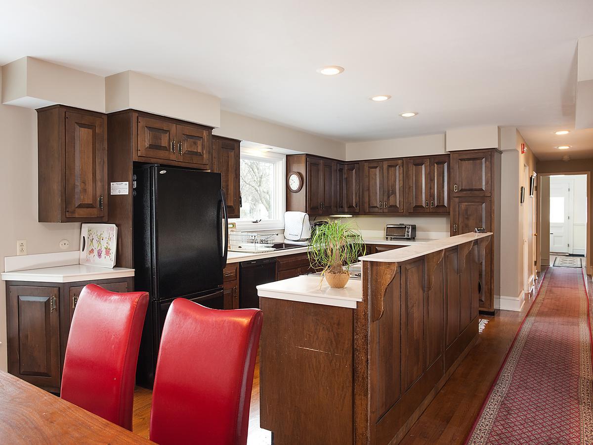 Park House Bed & Breakfast Johnson City Екстер'єр фото