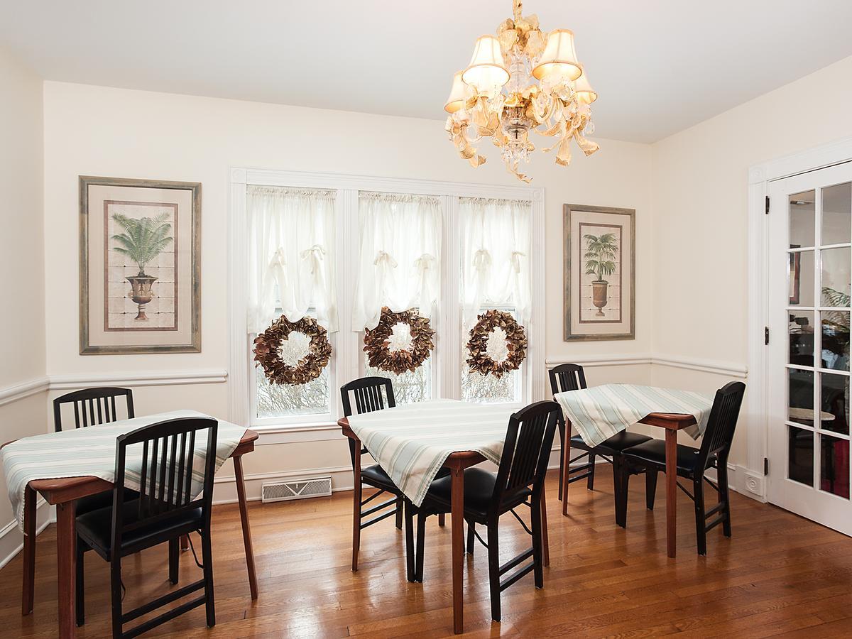 Park House Bed & Breakfast Johnson City Екстер'єр фото